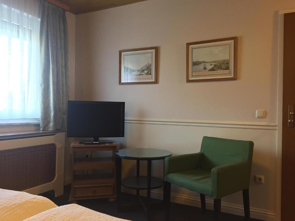 Pension Zum Golfstuebchen Echternacherbruck Экстерьер фото